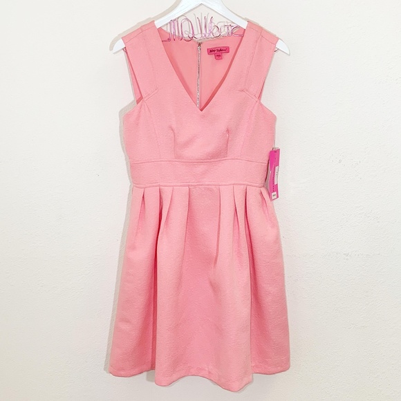 Betsey Johnson Dresses & Skirts - 🌺FLASH SALE🌺Betsey Johnson Pink Dress Size 6